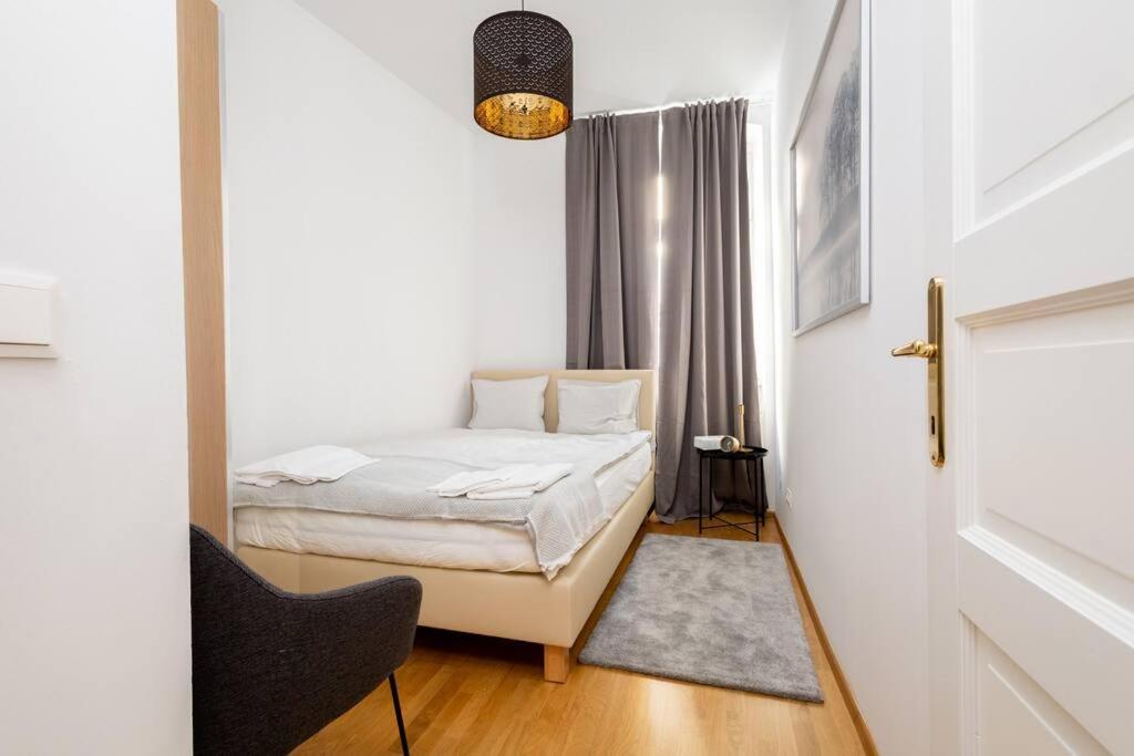 Orestaliving- 3Br On The Daube Canal/Friedensbruecke Viena Exterior foto